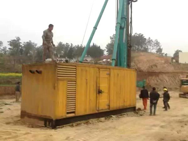屏山如何判断水冷式机油散热器密封件是否需要更换?